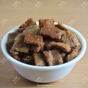 Browntop Millet Spicy Shankarpali